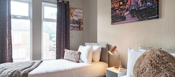 Shalom Stylish City  by Jesouth