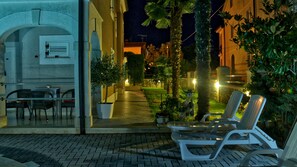 Terrace/patio - Orange blossom for two, studio apartment (Funtana)