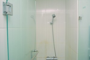 ห้องพัก | ห้องน้ำ | ฝักบัว, ผ้าเช็ดตัว