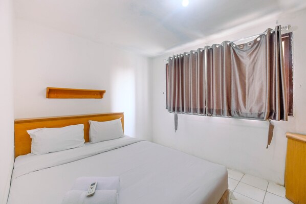 Room | 1 bedroom, free WiFi, bed sheets - New Furnished 1BR Rajawali Apartment (Jakarta)