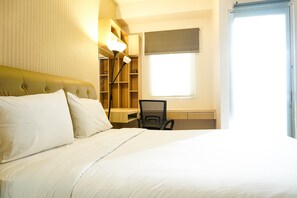 Free WiFi, bed sheets