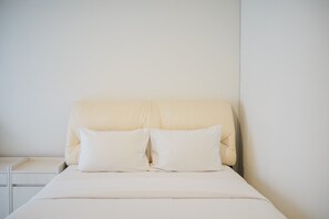 Room | Free WiFi, bed sheets - Minimalist Pool View Low Rise Studio @ Paramount Skyline Apartment (Gading Serpong)
