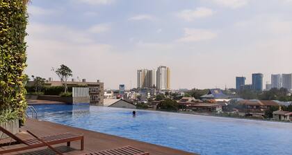 Cozy and Comfy Studio Springwood Apartment