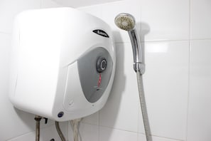 Bathroom shower - Relaxing 2BR Apartment at Buah Batu Park (Dayeuhkolot)