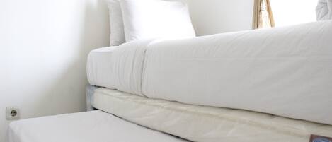 2 bedrooms, free WiFi, bed sheets