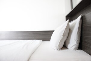 客房 | 免费 WiFi、床单