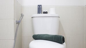 ห้องพัก | ห้องน้ำ | ฝักบัว, ผ้าเช็ดตัว