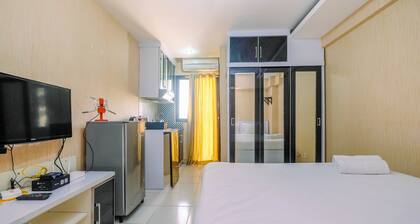 Wonderful Studio at Kebagusan City Apartment
