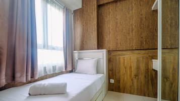Room | 2 bedrooms, free WiFi, bed sheets