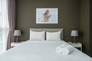 Habitación | 3 dormitorios, wifi gratis, ropa de cama