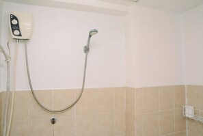 Zimmer | Badezimmer | Dusche, Handtücher