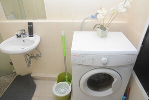 Camera | Bagno | Doccia, asciugamani