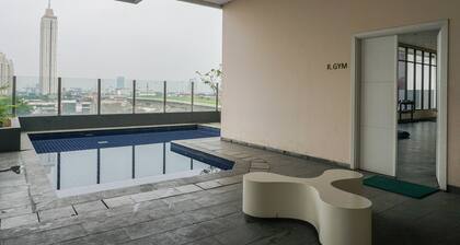 Cozy and Elegant 2BR Apartment at Kebayoran Icon