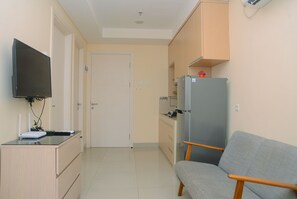 Room | Living room | TV