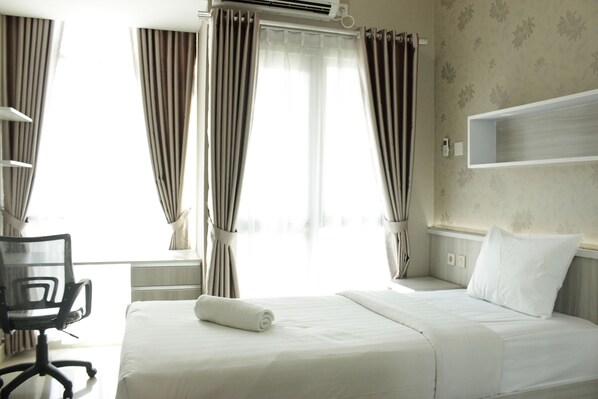 Room | Free WiFi, bed sheets