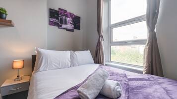 3 bedrooms, iron/ironing board, travel crib, WiFi