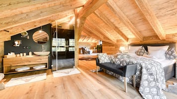 5 habitaciones, ropa de cama de alta calidad y cuna de viaje