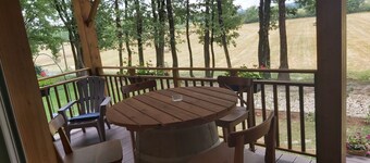 Le gîte du Pic-vert in the woods of Périgord Pourpre