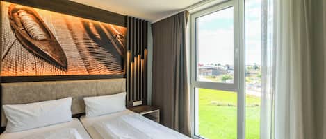 Comfort Room | 1 bedroom, hypo-allergenic bedding, memory-foam beds, desk
