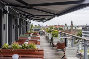 Bar (in der Unterkunft)