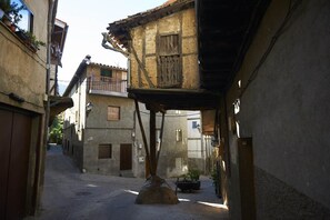Exterior - La Serrana de la Vera (Garganta la Olla)