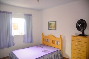 2 bedrooms, bed sheets - Casa Nova Confortável em Lugar Tranquilo (Vargem)
