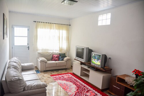 Casa Nova Confortável em Lugar Tranquilo