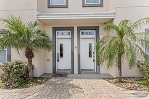Condo, 3 Bedrooms | Exterior