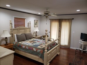 3 chambres, fer et planche à repasser, Wi-Fi gratuit, draps fournis