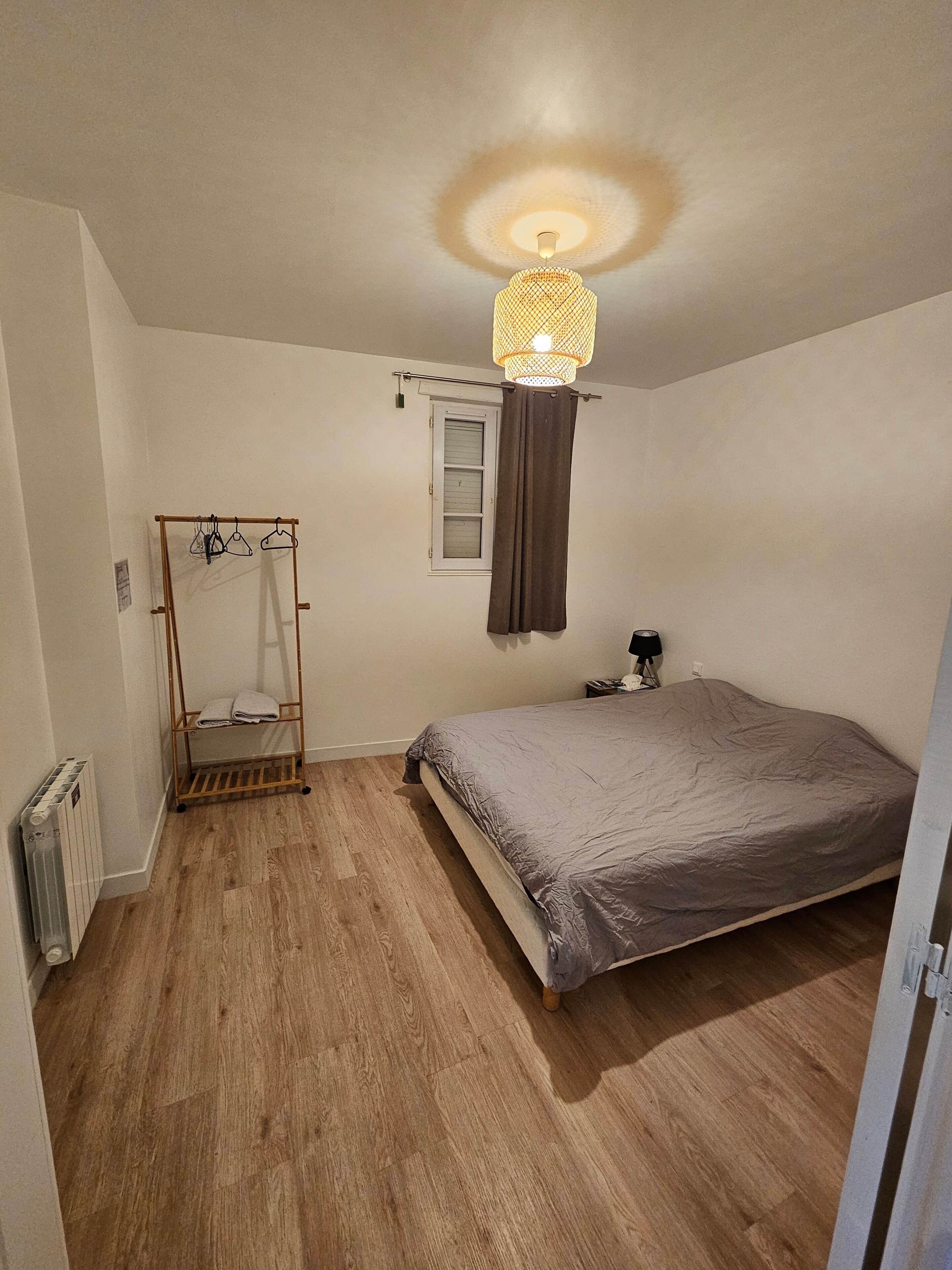 7 Schlafzimmer, Bügeleisen/Bügelbrett, WLAN, Bettwäsche