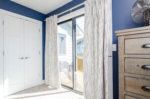 4 chambres, fer et planche à repasser, Wi-Fi, draps fournis
