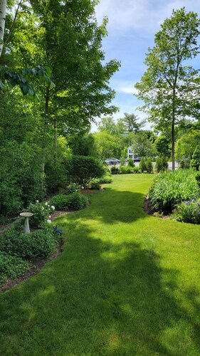  Breaktime - Quiet and Private on dead end street