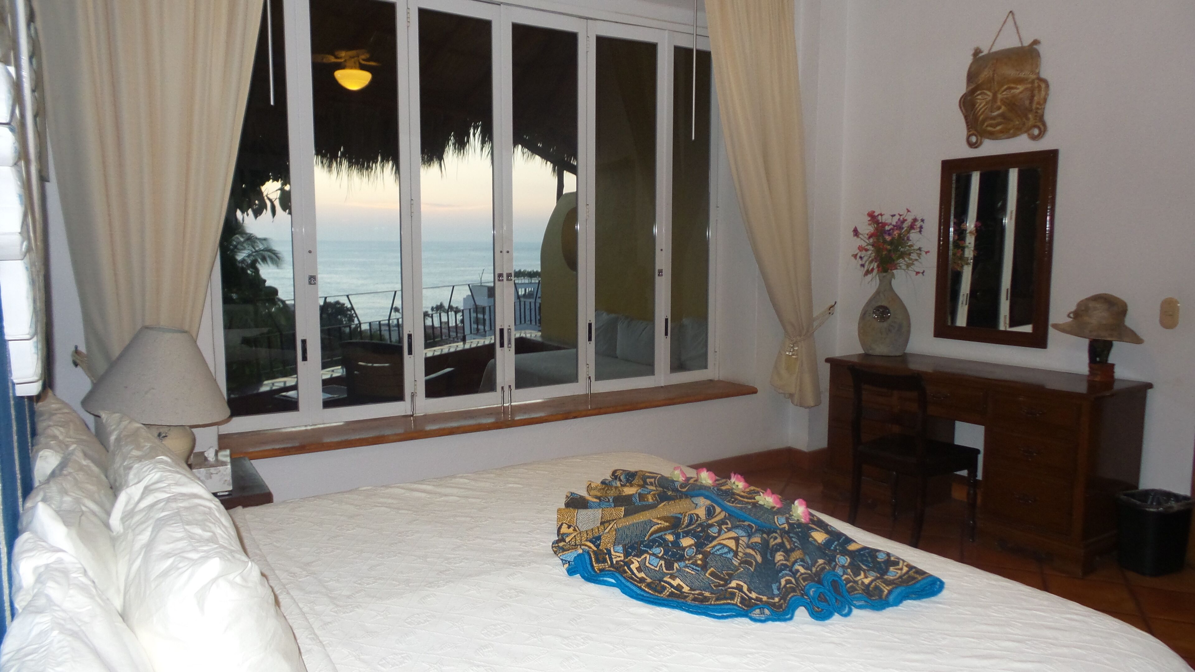 9 bedrooms, in-room safe, iron/ironing board, WiFi