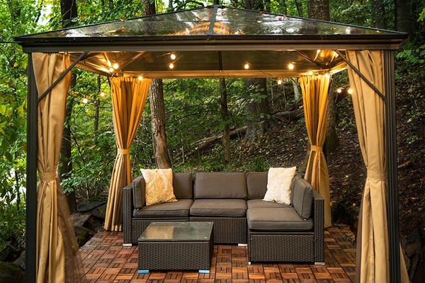 Enceinte de lâhĂ©bergement