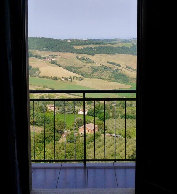 Interni