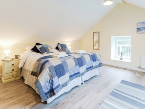 2 bedrooms, free WiFi, bed sheets