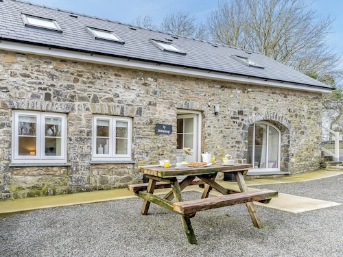 Ty Draenog - UK31653