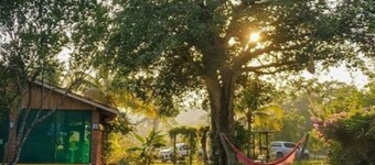Pousada de Alto Padrão . Casa de Charme da Serra da Bodoquena Para 28 Pessoas