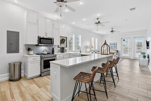 Kitchen, 1st Floor - Designer Condo 'Blue Serenity' w/ Designer Interiors+Amenities@Cinnamon Shore (Port Aransas)