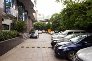 Property grounds - 7 Days Premium Guangzhou Tianhe Tiyuxi Metro Station Branch (Guangzhou)