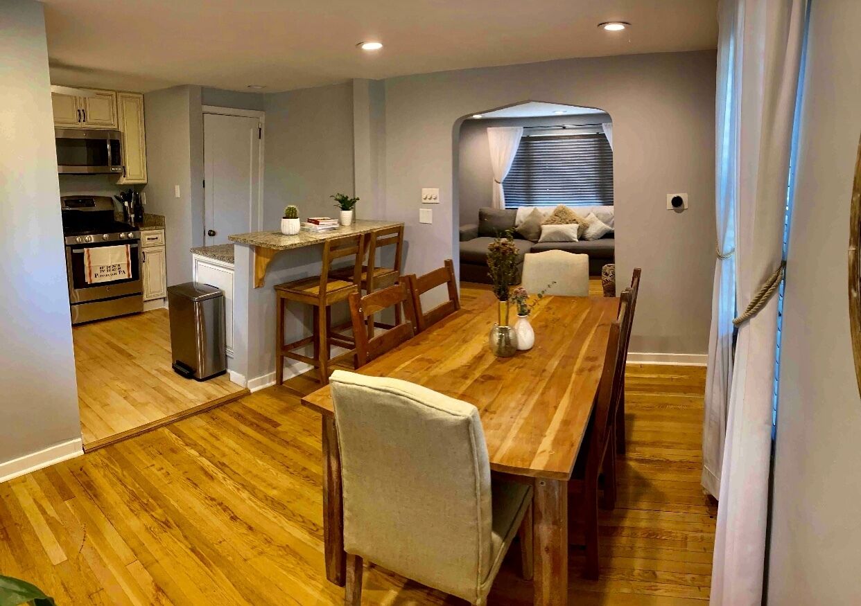 Spacious 3 Bedroom House in the Heart of Shadyside