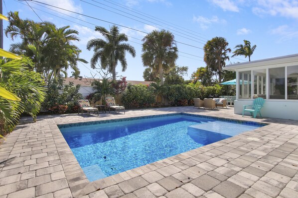Outdoor pool, a heated pool