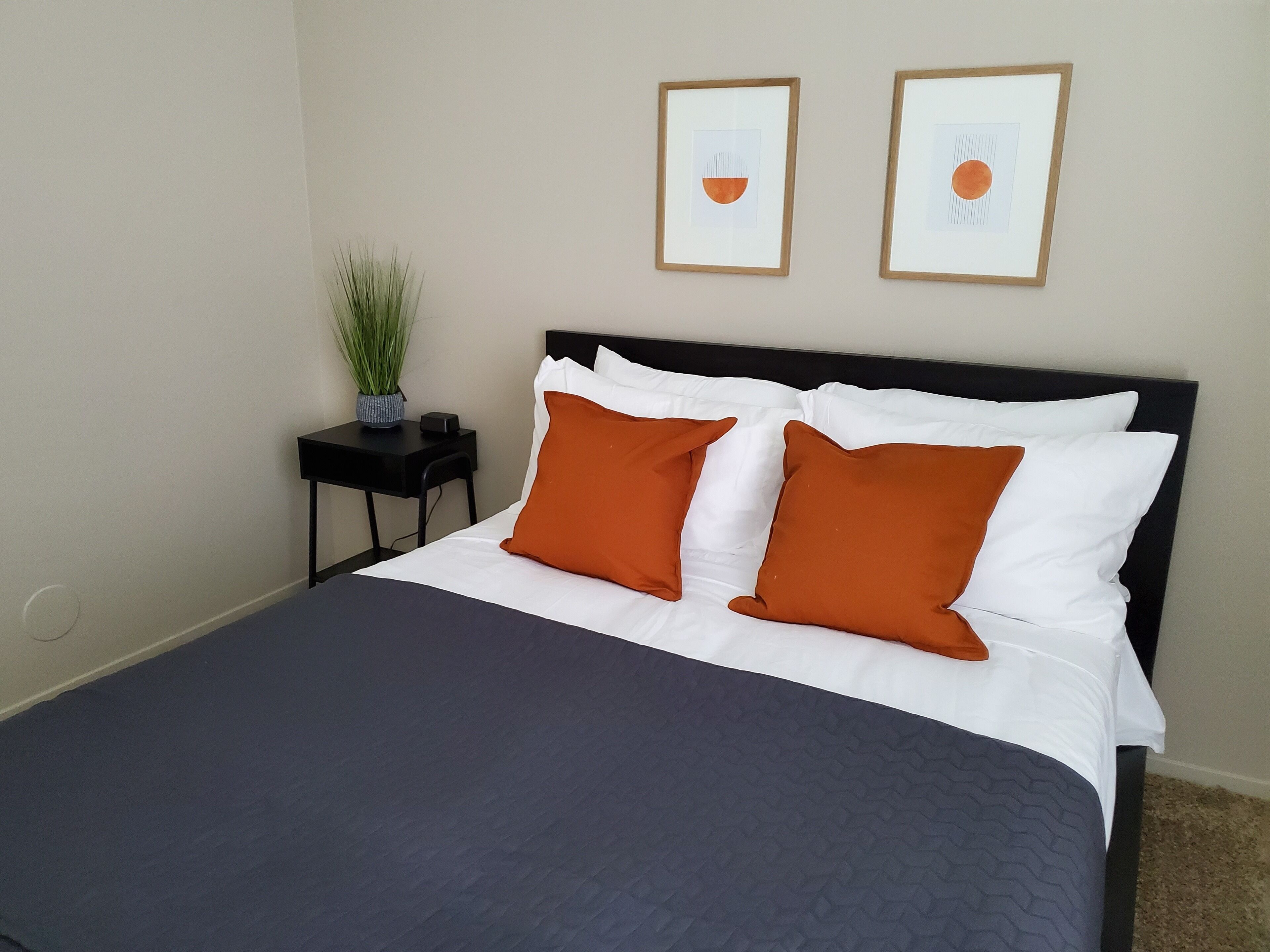 2 bedrooms, desk, iron/ironing board, free WiFi