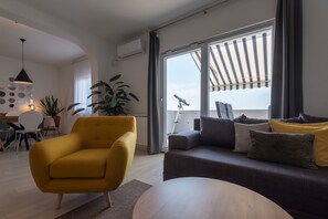 Smart TV, books, music library, video library