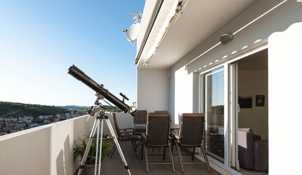 Outdoor dining - Sea view, spacious Apartment Archipelago A1 (Šibenik)