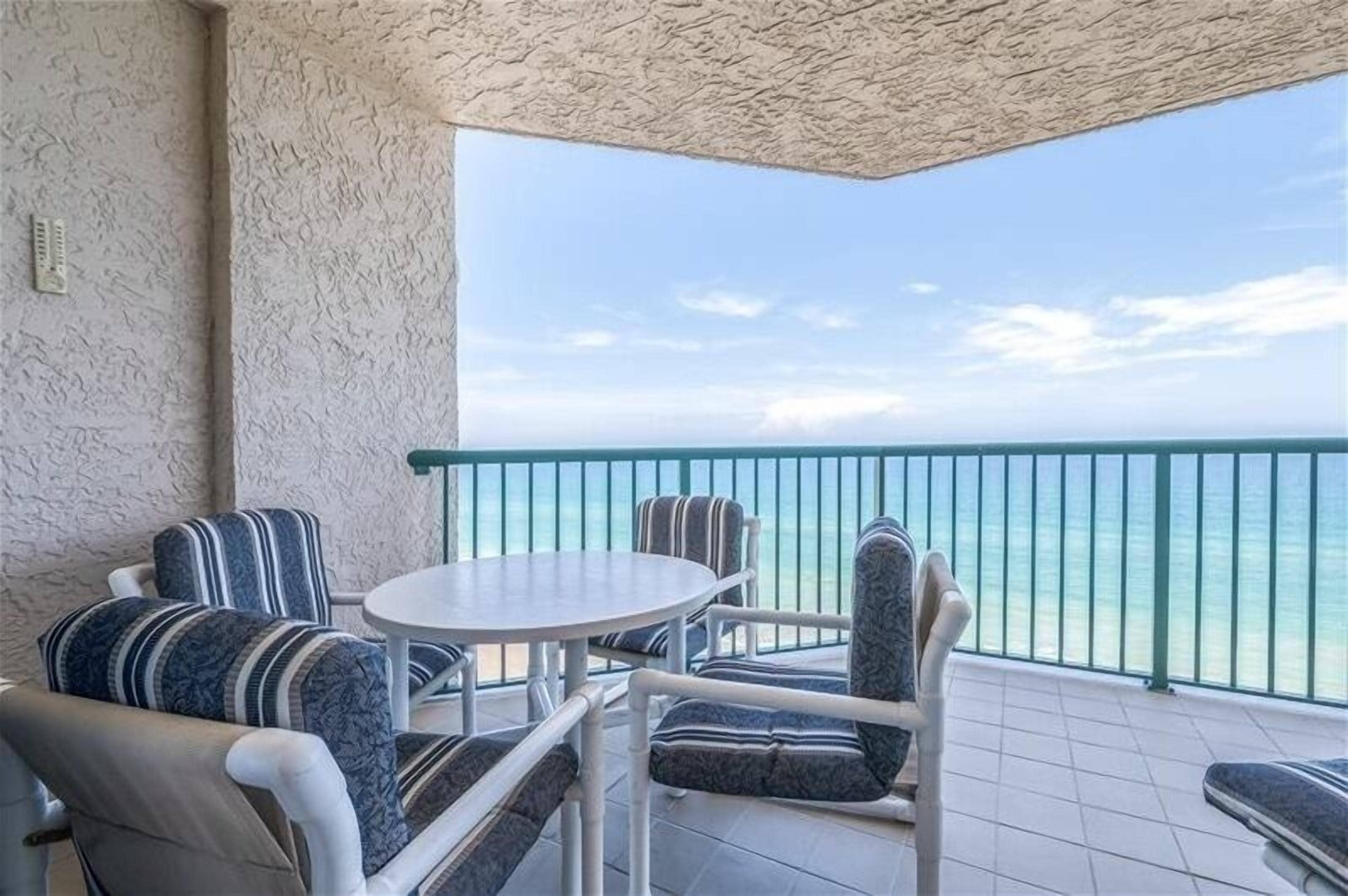 Beautiful Oceanfront 2/2 Condo at Dimucci Twin Towers Unit 1207