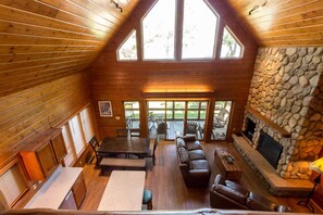 TV, fireplace, DVD player