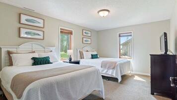 2 chambres, fer et planche Ă repasser, Wi-Fi, draps fournis