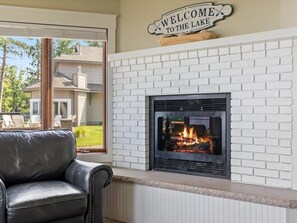 Interior - Waterfront Condo at Gull Lake | Firepit | Boat Rentals (Nisswa)