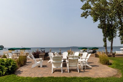Perfect Lakefront vacation spot on Gull Lake